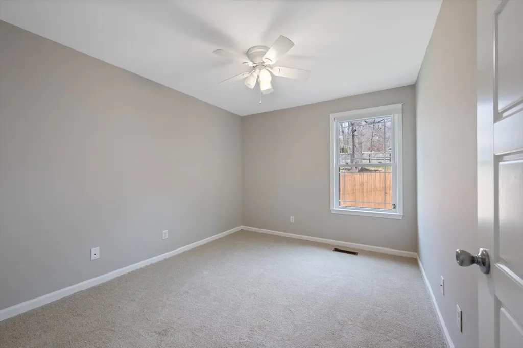 101 Birch Street Dickson TN 37055