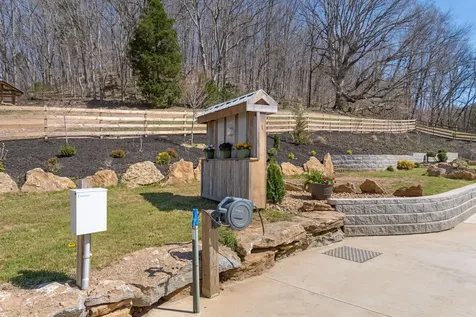2896 Fly Road Santa Fe TN 38482