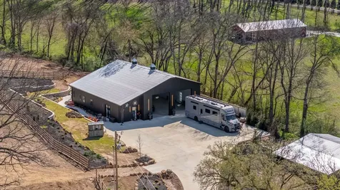2896 Fly Road Santa Fe TN 38482