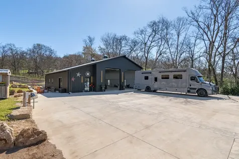 2896 Fly Road Santa Fe TN 38482