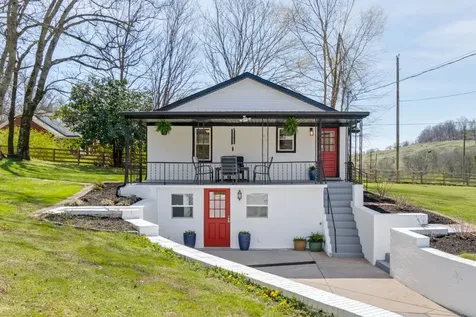 2896 Fly Road Santa Fe TN 38482