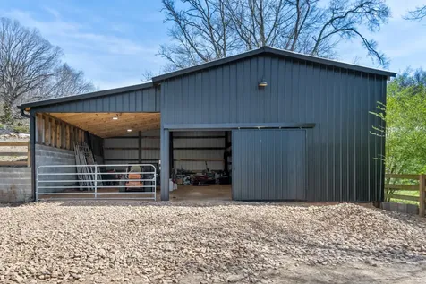 2896 Fly Road Santa Fe TN 38482