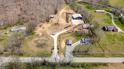 2896 Fly Road Santa Fe TN 38482