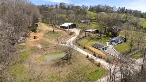 2896 Fly Road Santa Fe TN 38482