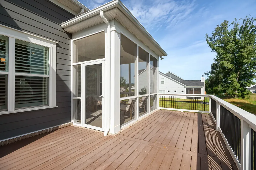 6449 Desmond Avenue Murfreesboro TN 37128