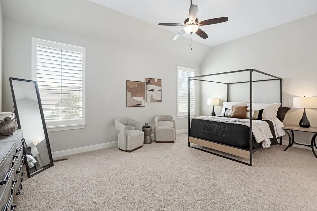 6449 Desmond Avenue Murfreesboro TN 37128