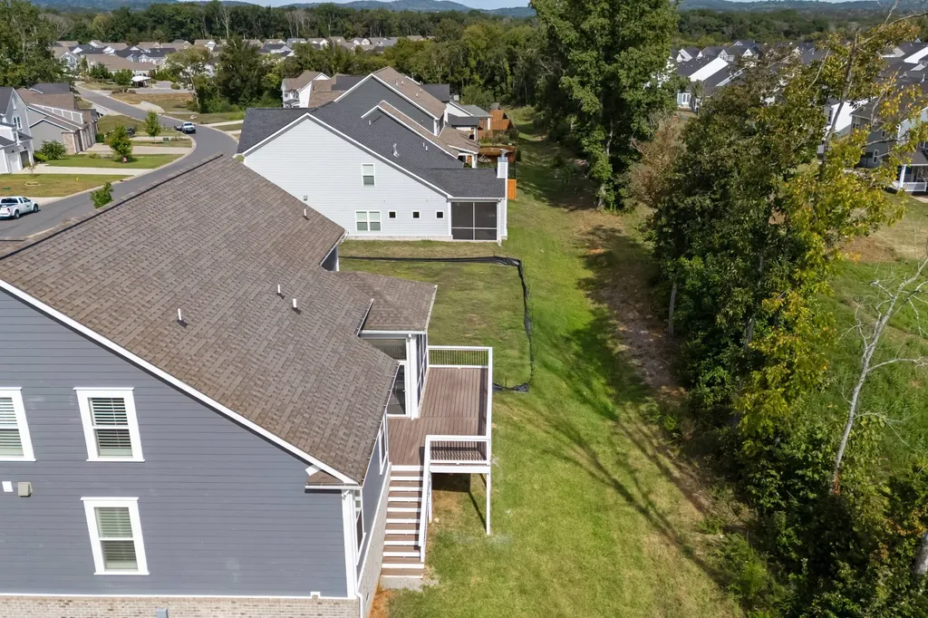 6449 Desmond Avenue Murfreesboro TN 37128