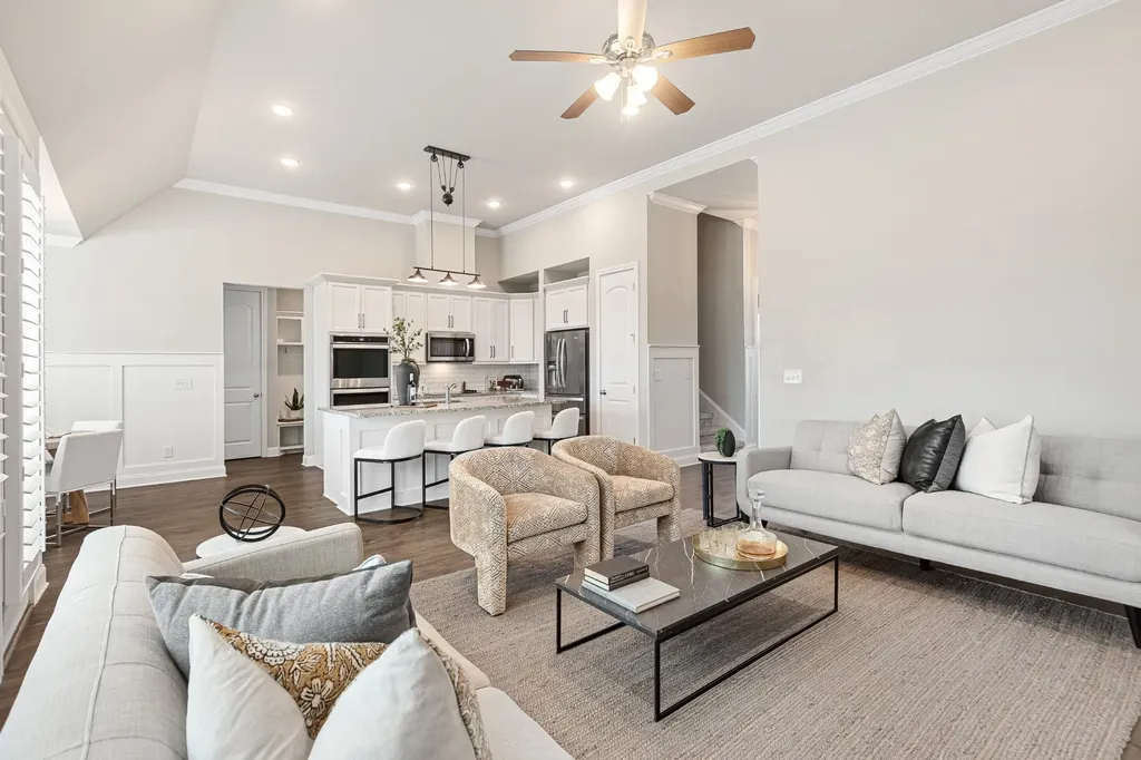 6449 Desmond Avenue Murfreesboro TN 37128