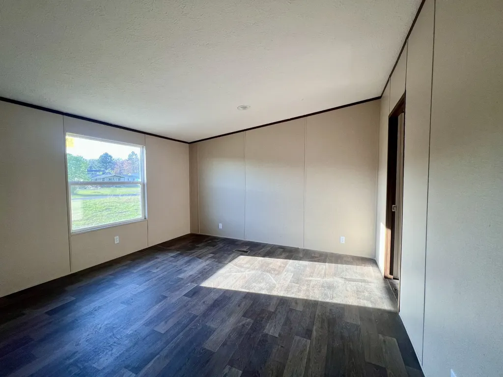 91 S C Street Hillsboro TN 37342