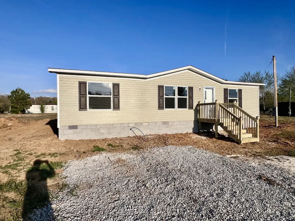 91 S C Street Hillsboro TN 37342