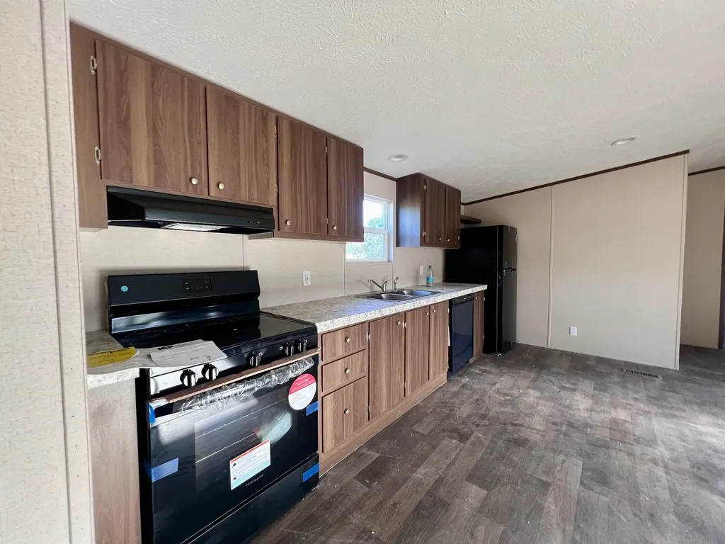 91 S C Street Hillsboro TN 37342
