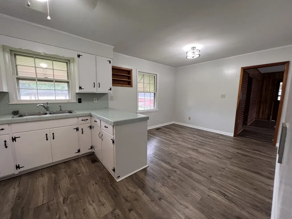 2398 Turkey Creek Road Tullahoma TN 37388