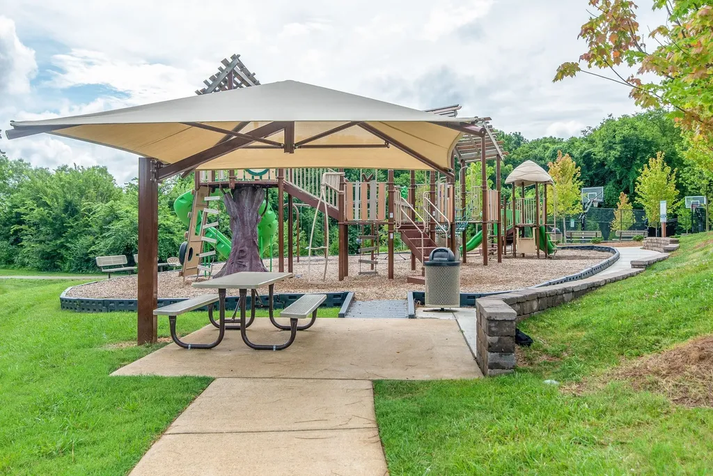 449 Alfred Ladd Road, E Franklin TN 37064