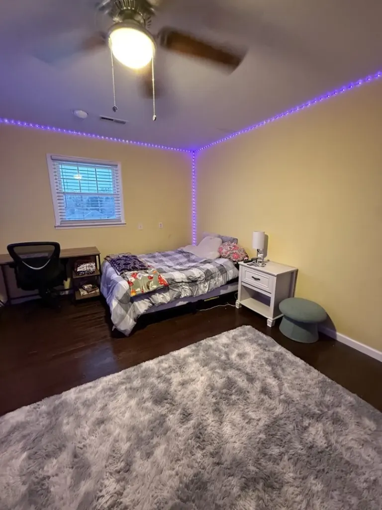 405 Robins St, E Lawrenceburg TN 38464