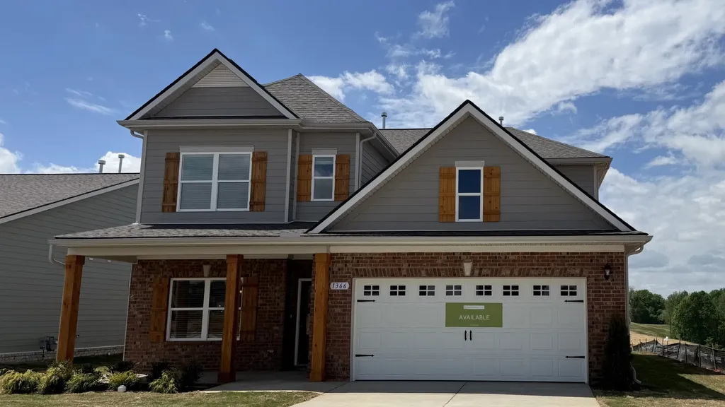 1366 English Oak Drive Clarksville TN 37042