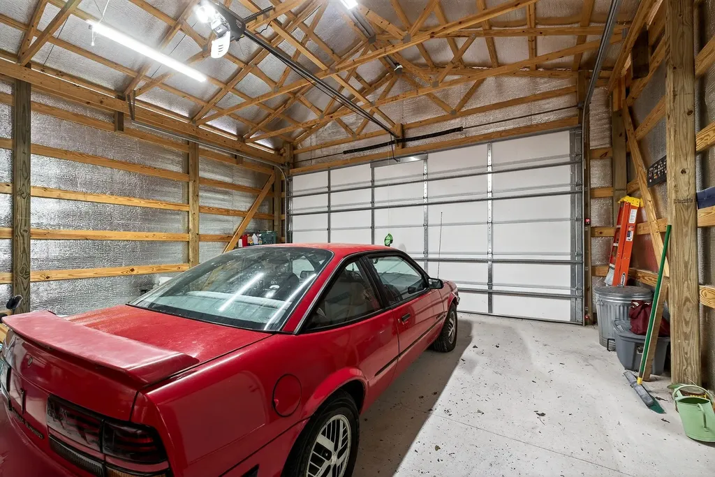1237 Ridge Road Quebeck TN 38579