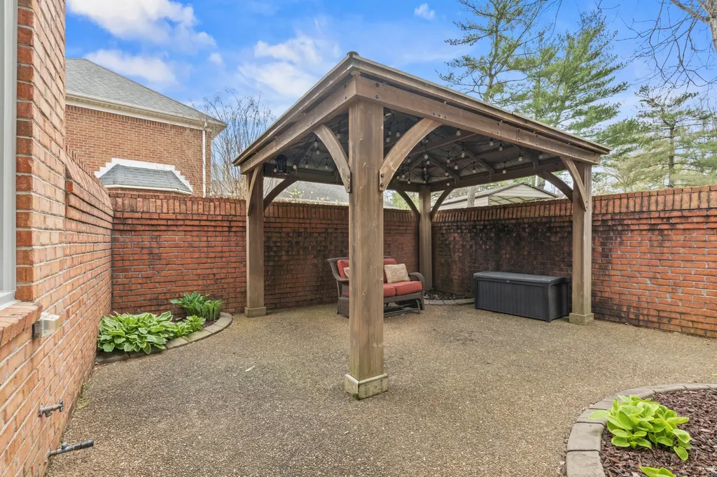 7108 River Park Court Nashville TN 37221