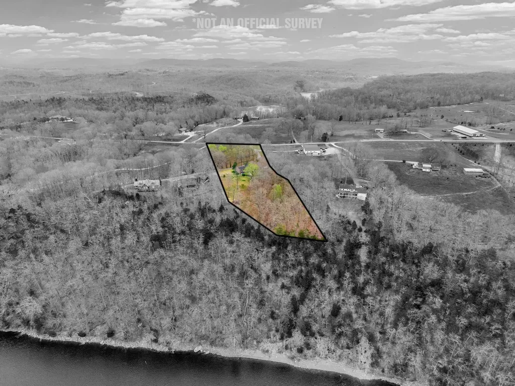 99 Hilltop Lane Byrdstown TN 38549