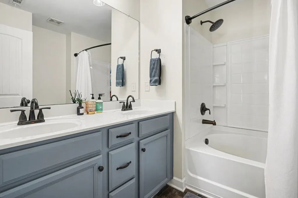 2824 Sterlingshire Drive Murfreesboro TN 37128