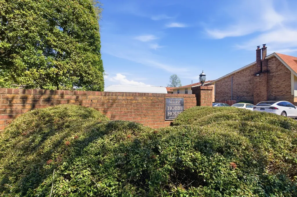 2116 Hobbs Road Nashville TN 37215