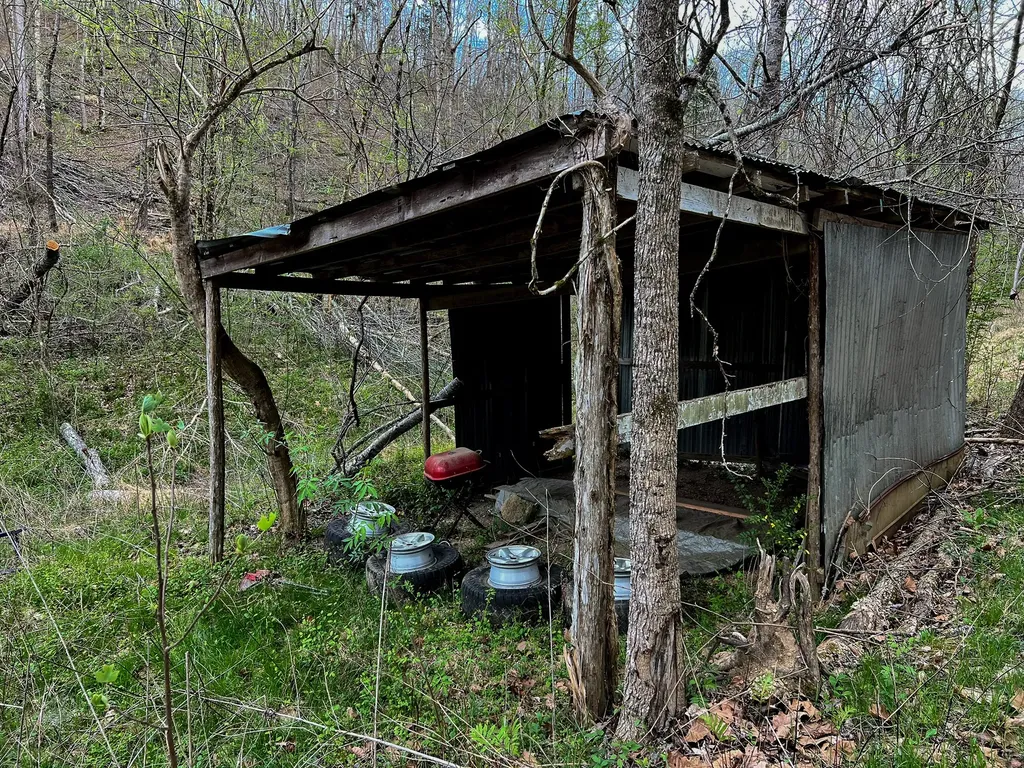 1755 Williams Road Centerville TN 37033