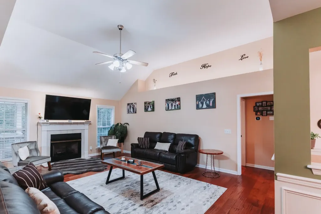 940 Everyman Court Columbia TN 38401