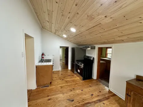 767 Sherwood Road Sewanee TN 37375