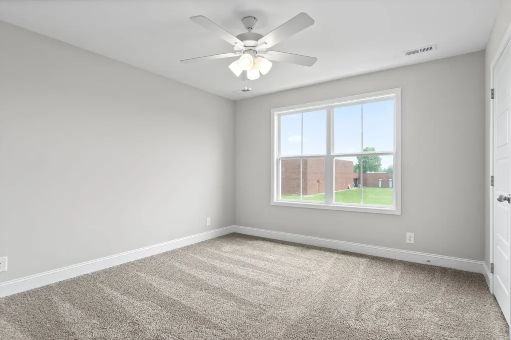 216 Drayton Drive Clarksville TN 37042