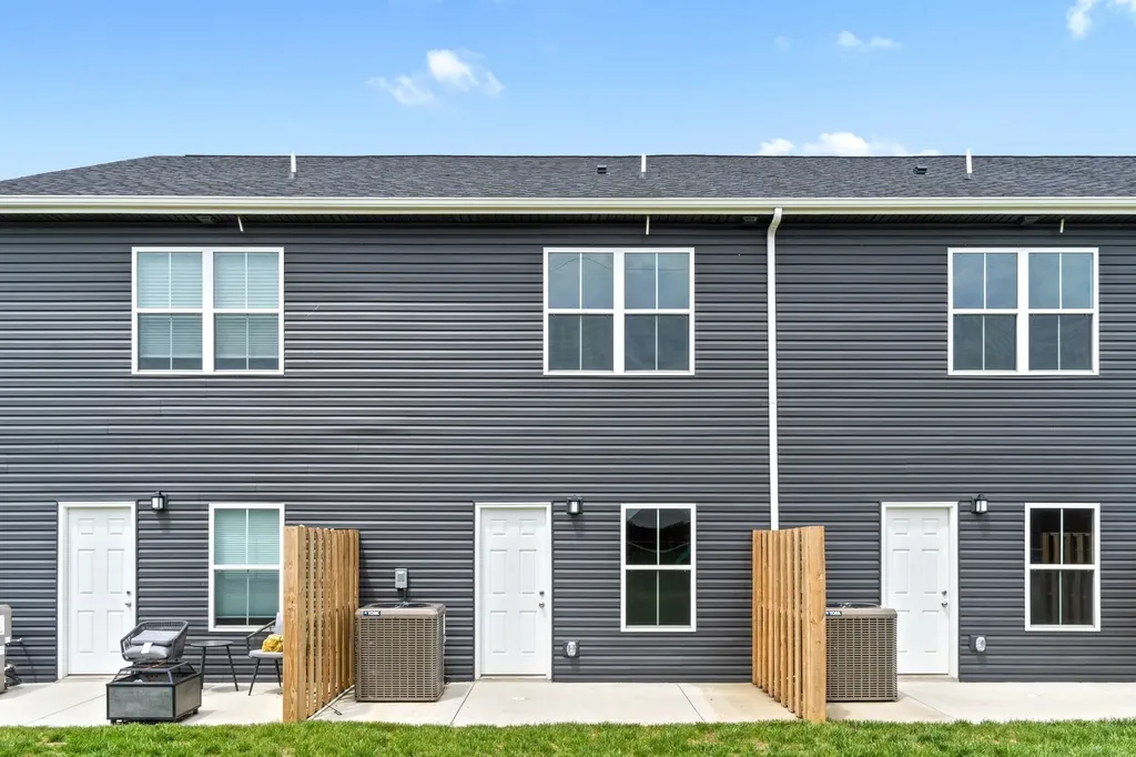 216 Drayton Drive Clarksville TN 37042