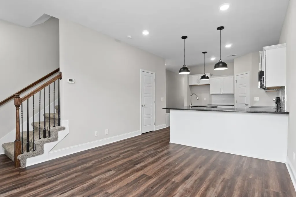 216 Drayton Drive Clarksville TN 37042