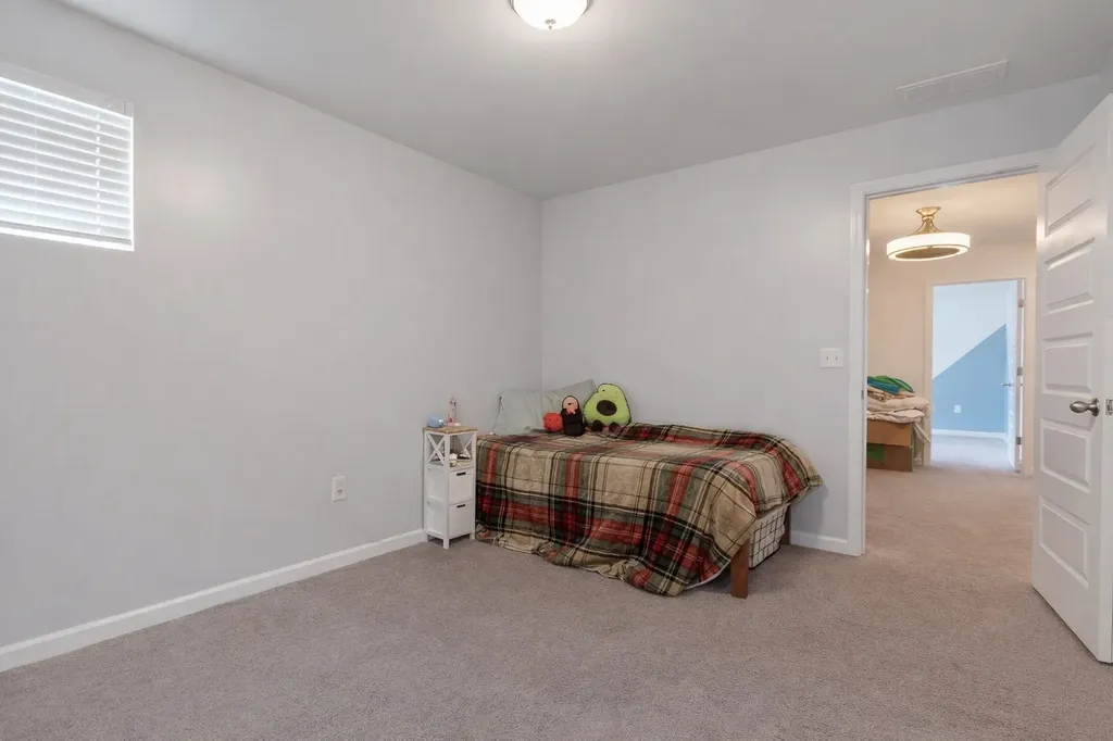 3647 Waterlilly Way Murfreesboro TN 37129