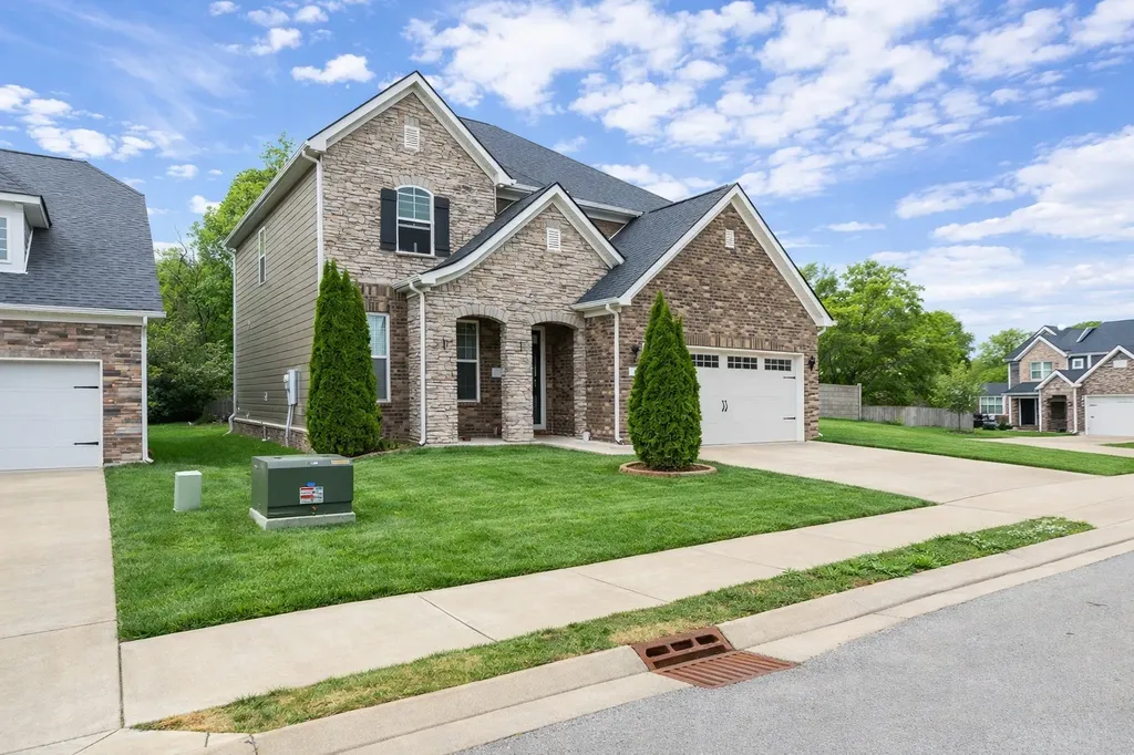 3647 Waterlilly Way Murfreesboro TN 37129
