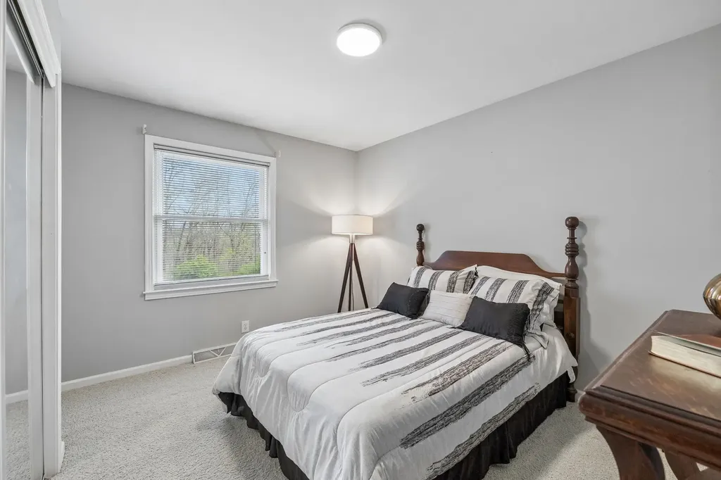 558 Chesterfield Drive Clarksville TN 37043