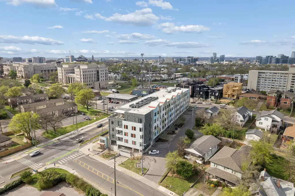 1900 12th Ave, S Nashville TN 37203