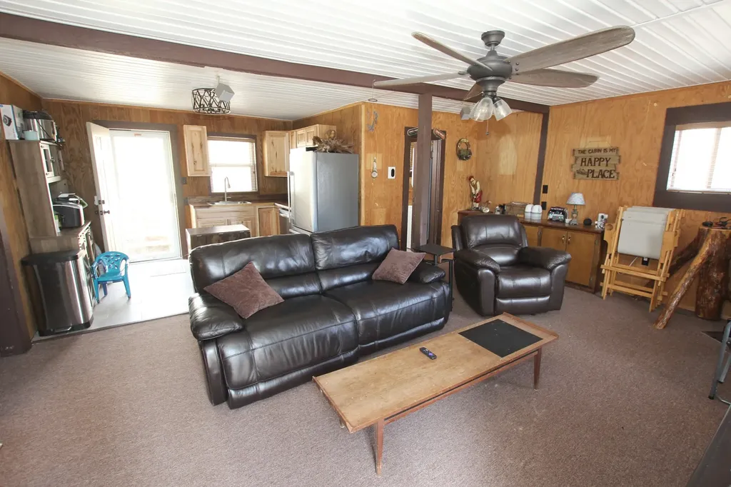 1050 Holiday Haven Drive Smithville TN 37166