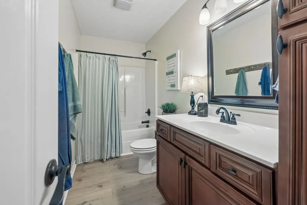 458 Kyson Circle Lafayette TN 37083
