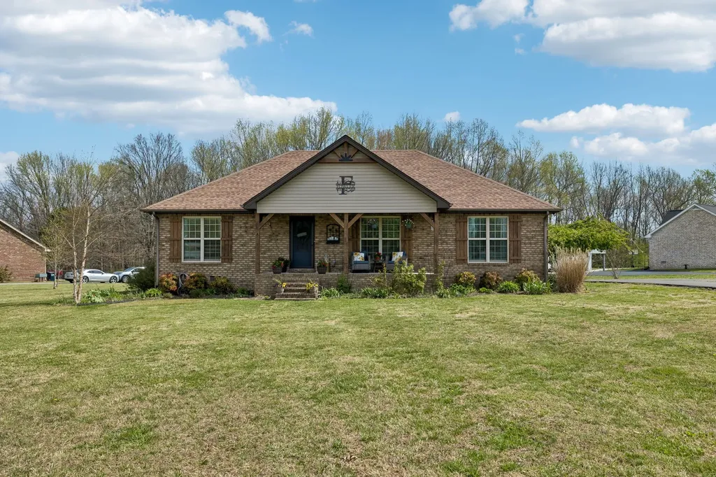 458 Kyson Circle Lafayette TN 37083