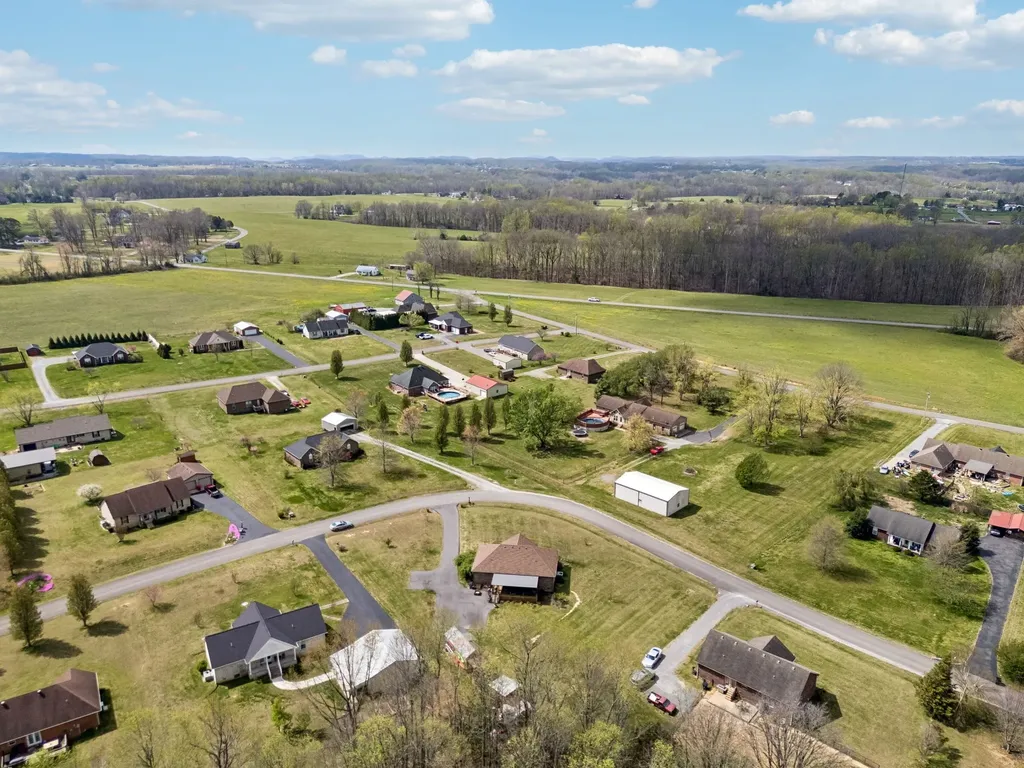 458 Kyson Circle Lafayette TN 37083