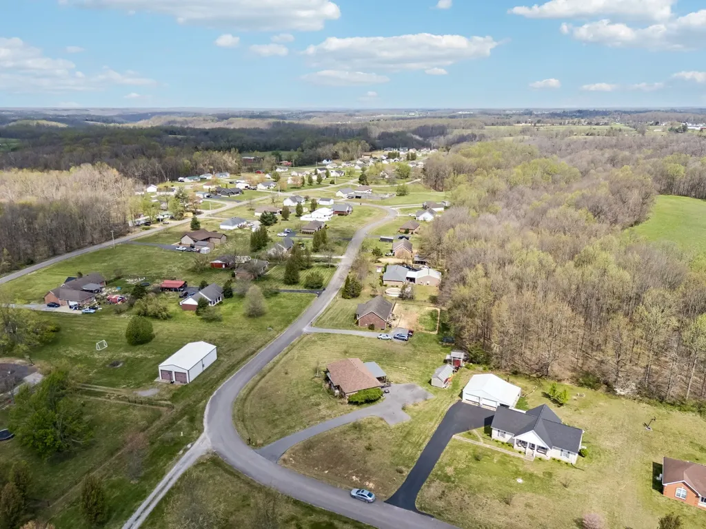 458 Kyson Circle Lafayette TN 37083