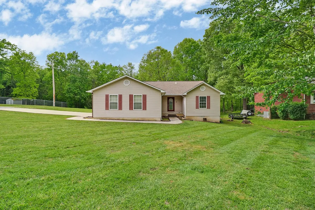 716 Mockingbird Drive Crossville TN 38555