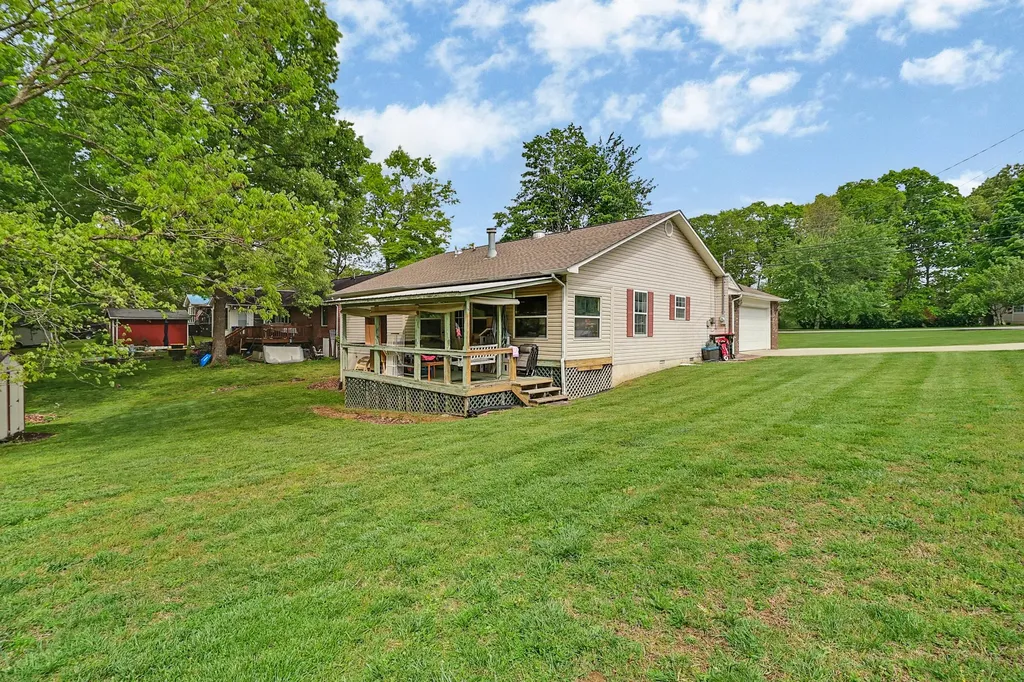 716 Mockingbird Drive Crossville TN 38555
