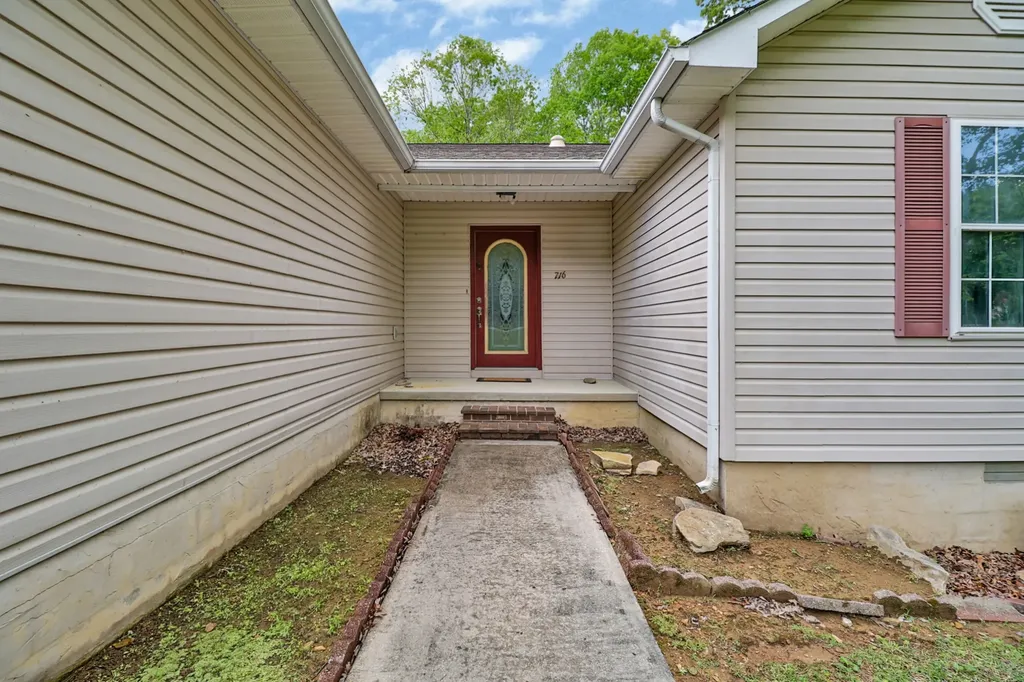 716 Mockingbird Drive Crossville TN 38555