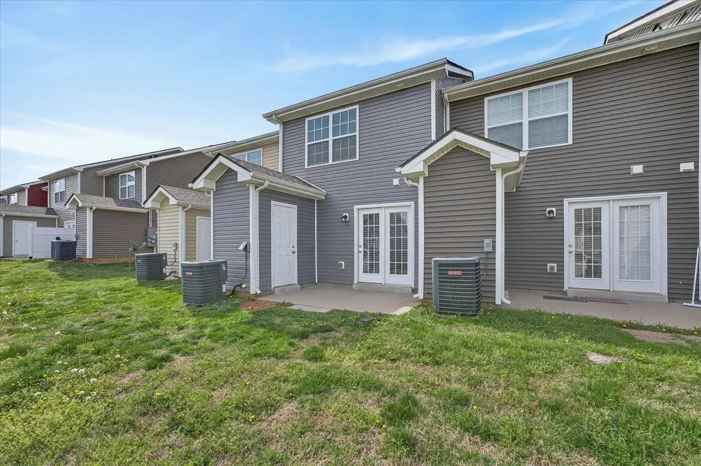 212 Alexander Boulevard Clarksville TN 37040