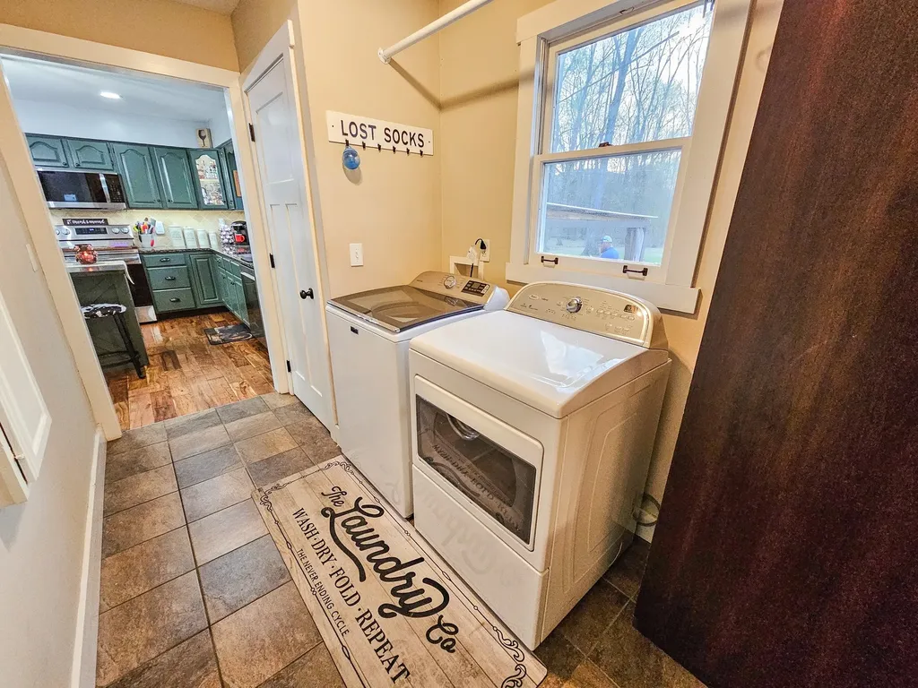 331 Hilltop Drive Shelbyville TN 37160