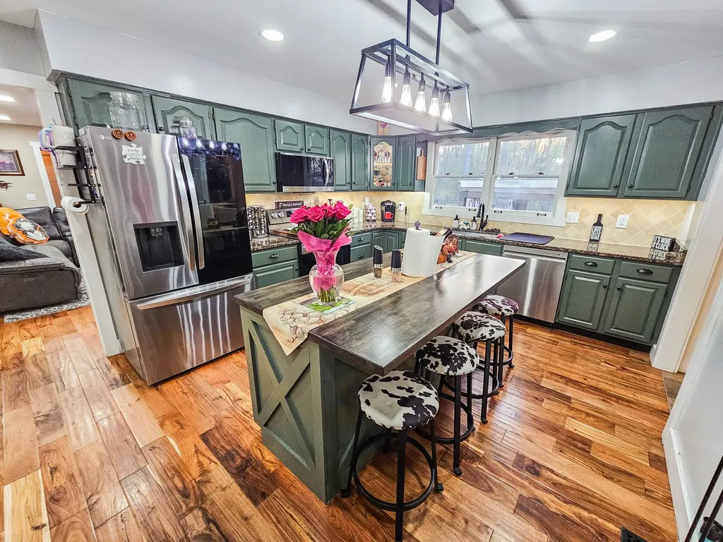 331 Hilltop Drive Shelbyville TN 37160
