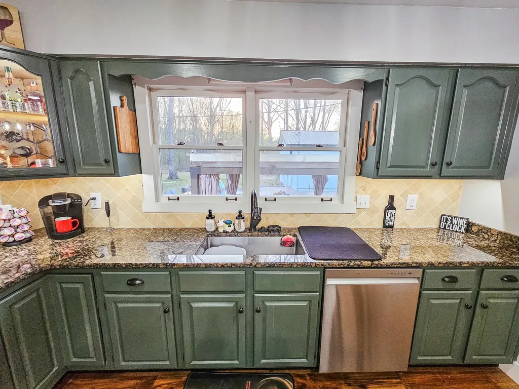 331 Hilltop Drive Shelbyville TN 37160