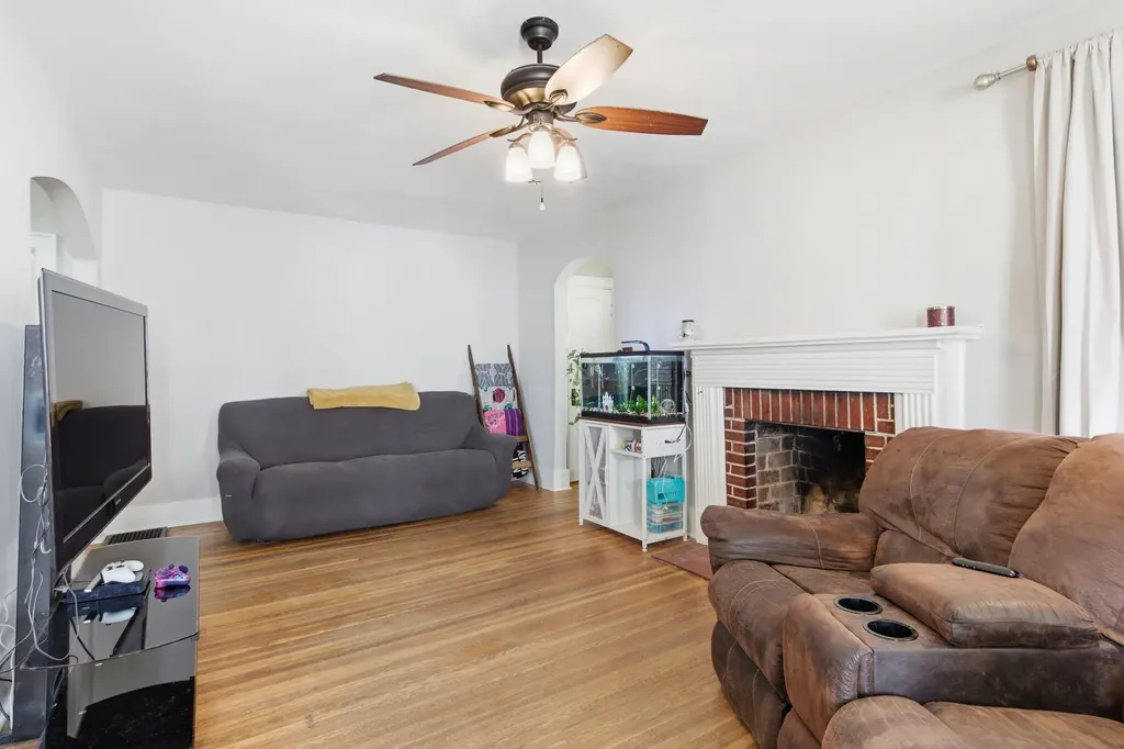 825 Gracey Avenue Clarksville TN 37040