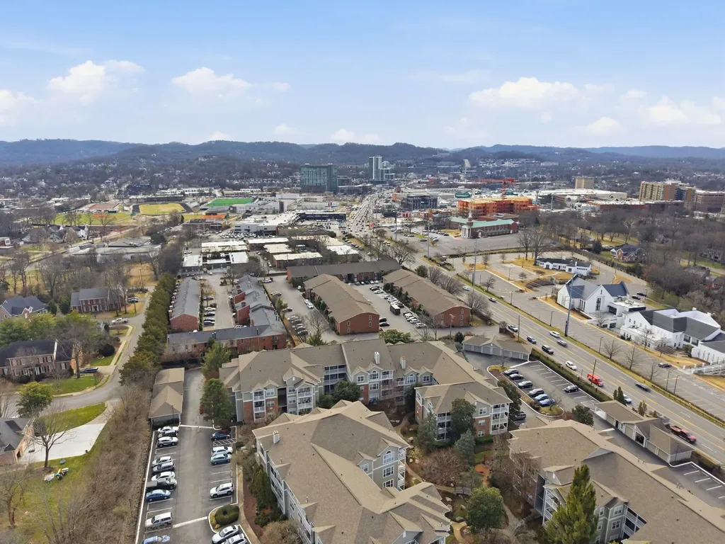 2025 Woodmont Boulevard Nashville TN 37215