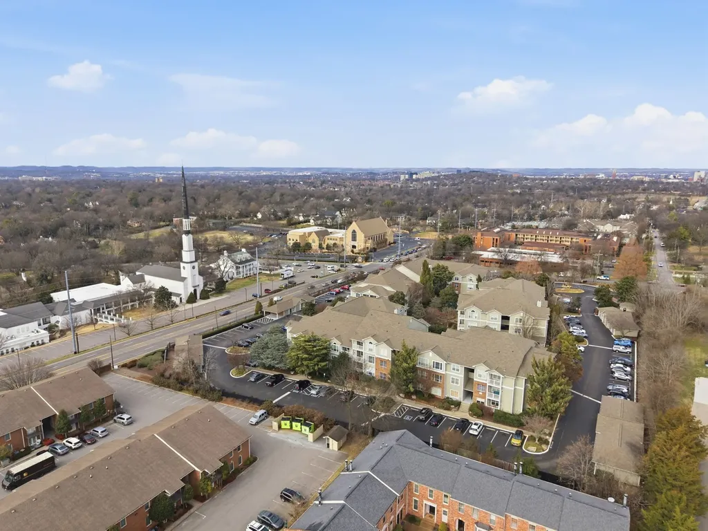 2025 Woodmont Boulevard Nashville TN 37215