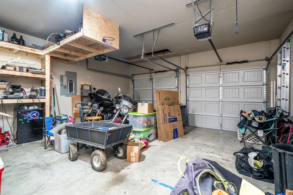 2034 Austin Drive Spring Hill TN 37174